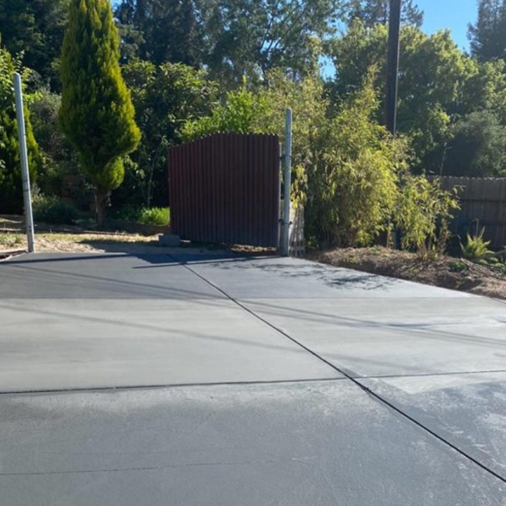 Commercial lot